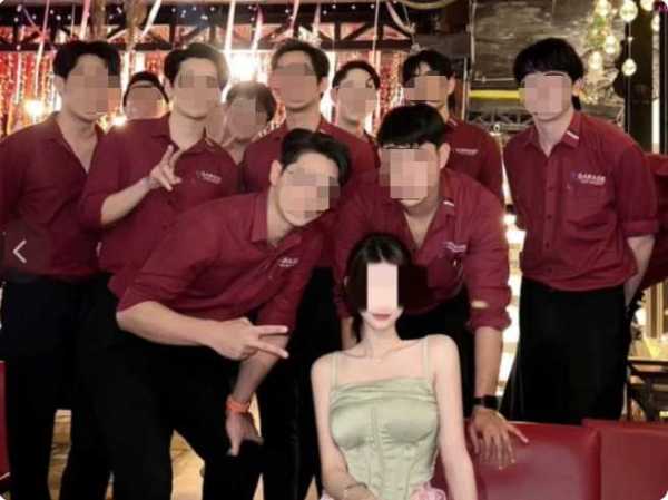 泰国男模餐厅怎么回事?泰国餐厅男模极恐