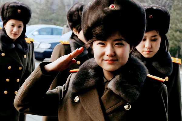 朝鲜与哪国关系最好?朝鲜是亲俄还是亲中