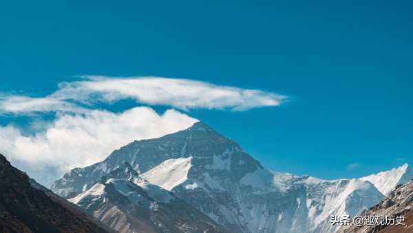 珠穆朗玛峰第一个登顶的人是谁