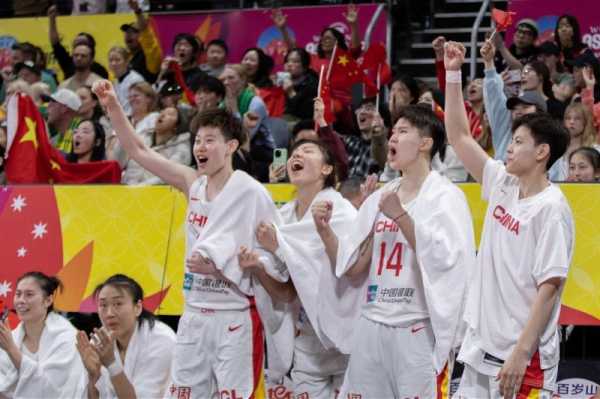 中国女篮进亚洲杯决赛与日本争冠