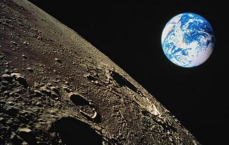 月球上有生物存在吗?美媒称月球上可能已存在生命